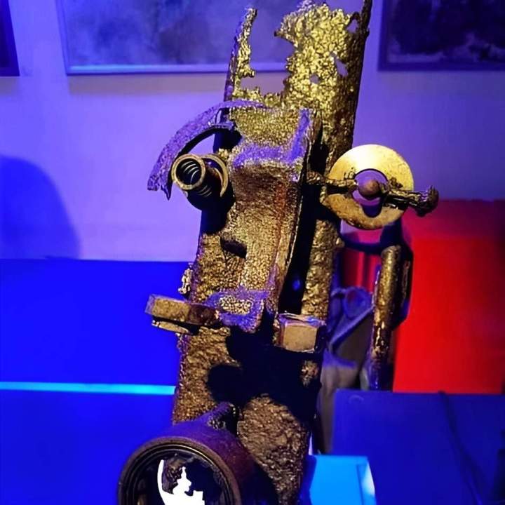 Sculpture artistique contemporaine en métal recyclé Guadeloupe